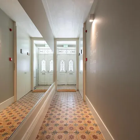 Cedofeita Deluxe 3b Apartment *