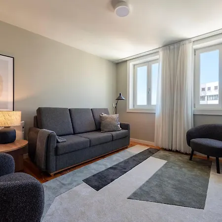 Cedofeita Deluxe 3b * Oporto