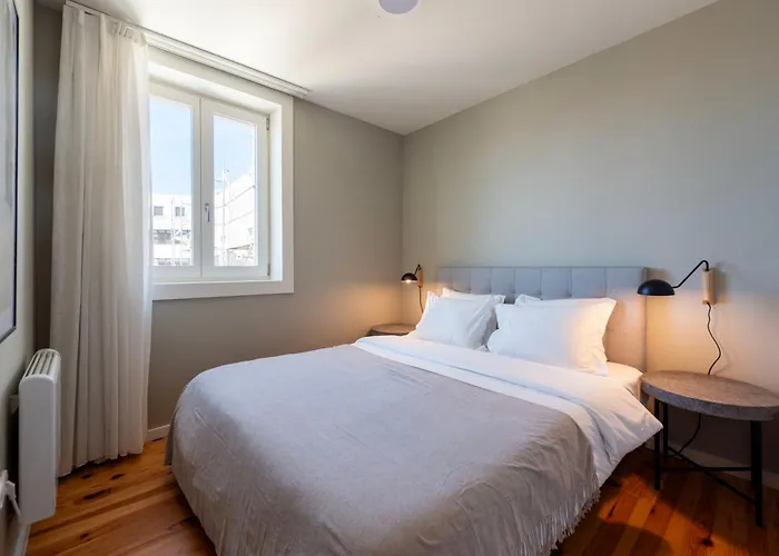 Cedofeita Deluxe 3b Apartman Porto